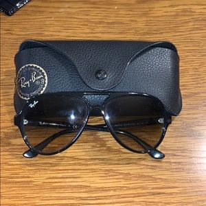 Black Ray Ban Aviators